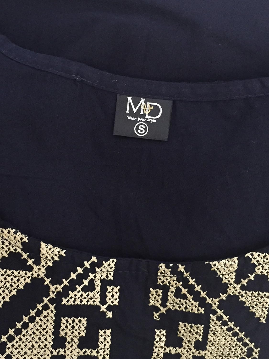 m&d women's embroidered cotton straight kurti