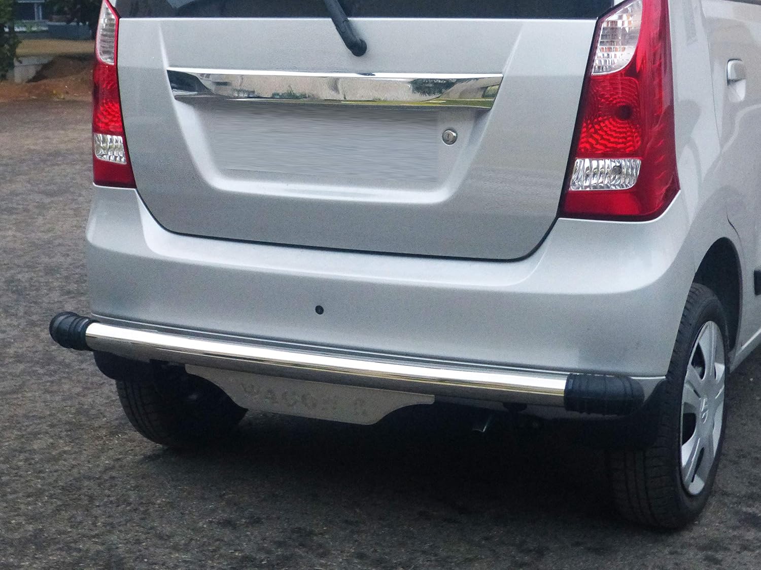 Goldsun high Gloss Stainless Steel Rear Bumper Protector SS Dx for