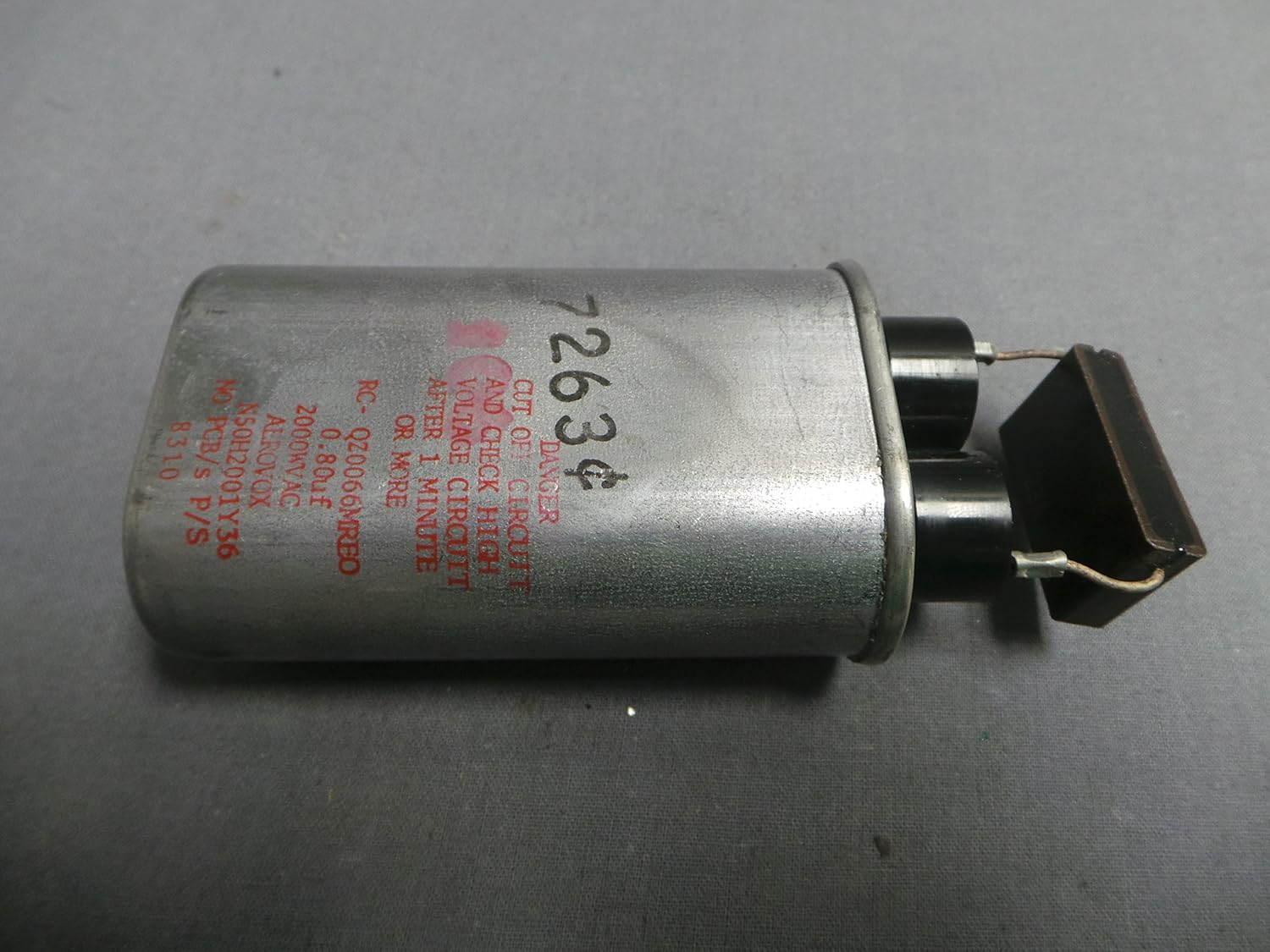 Aerovox RC-QZ0066MRE0 - Condensador de microondas (0,80UF ...