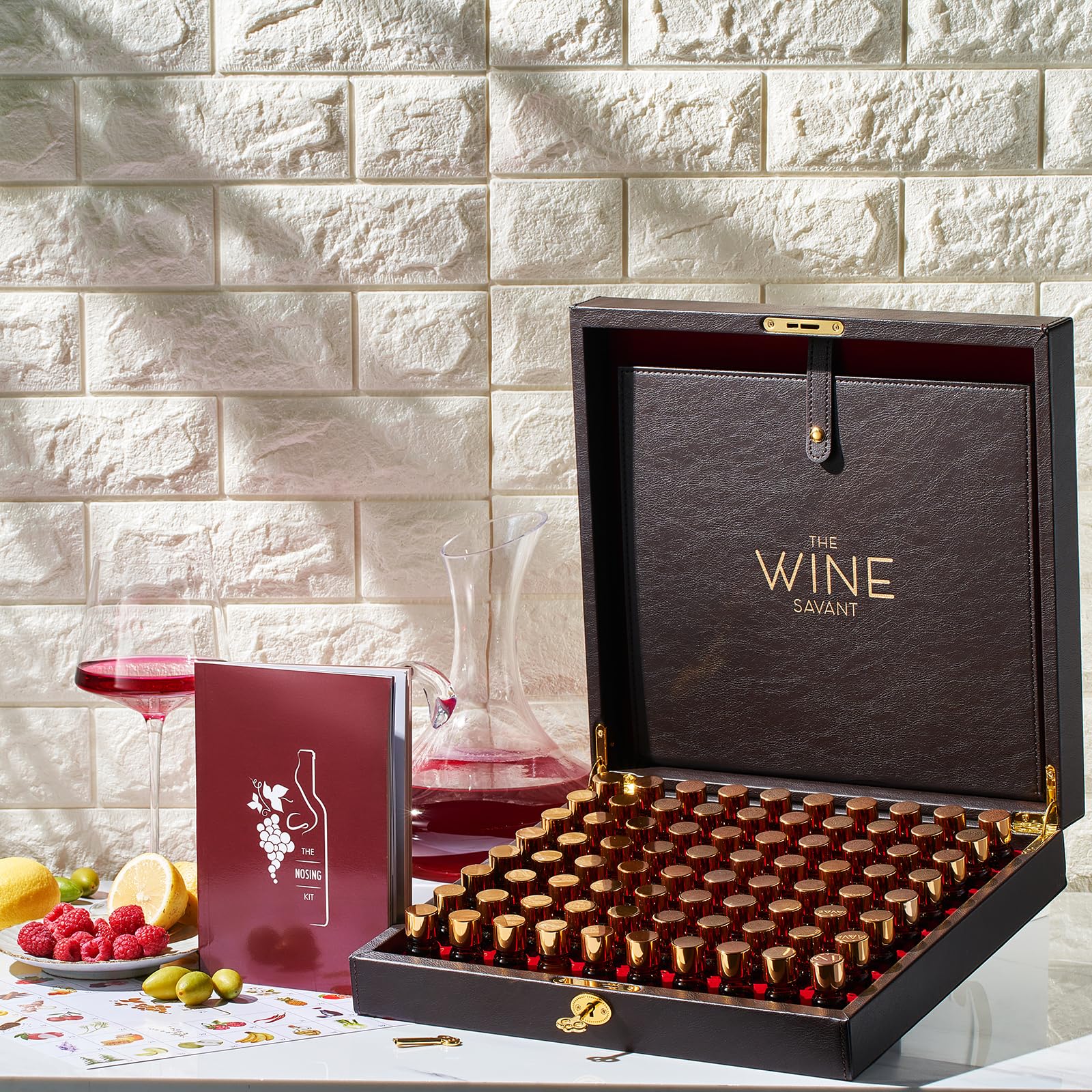 Wine Aroma Recognition Training Kit – 24 Signature Scents For Reds & Whites, Includes Essences, Strips & Guide
