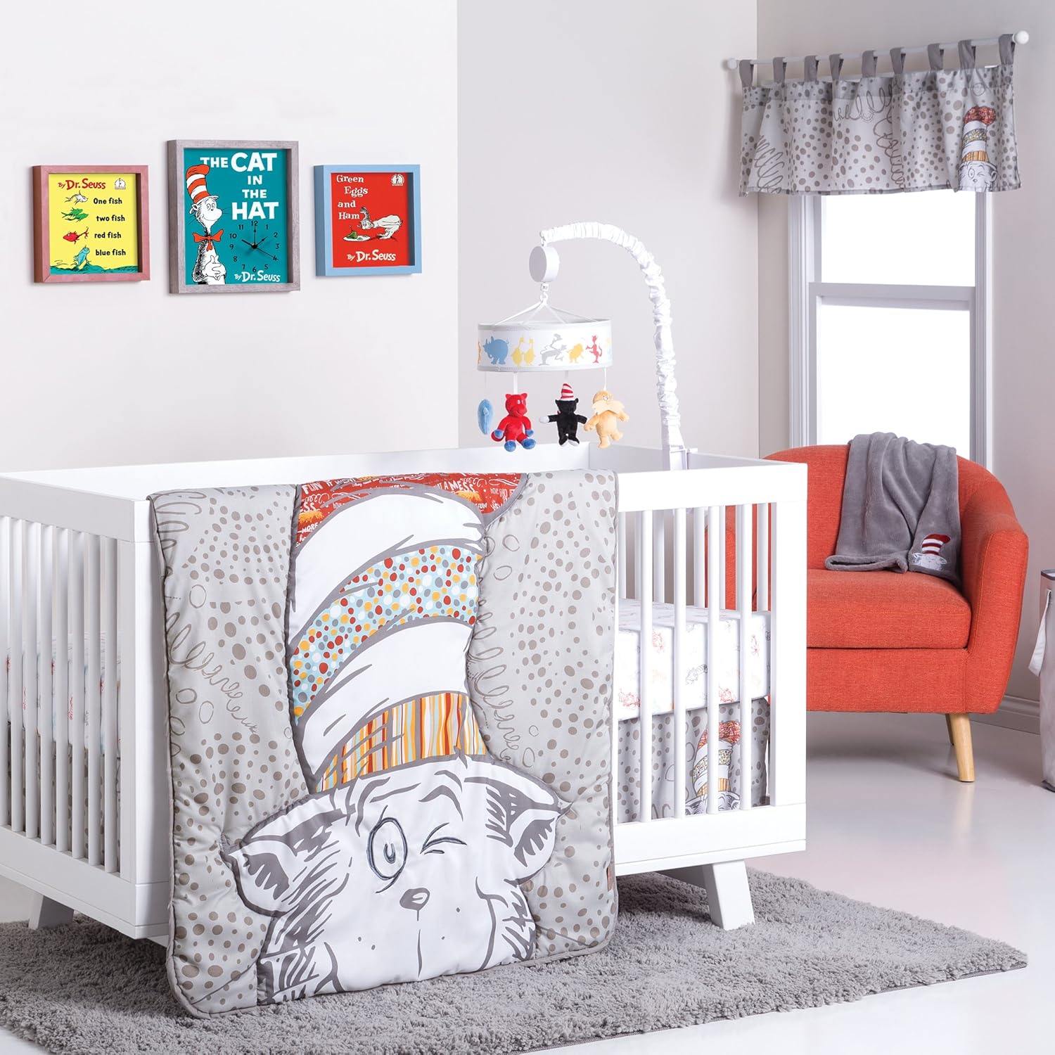 Trend Lab Dr Seuss Peek A Boo Cat In The Hat 4piece Crib Bedding Set