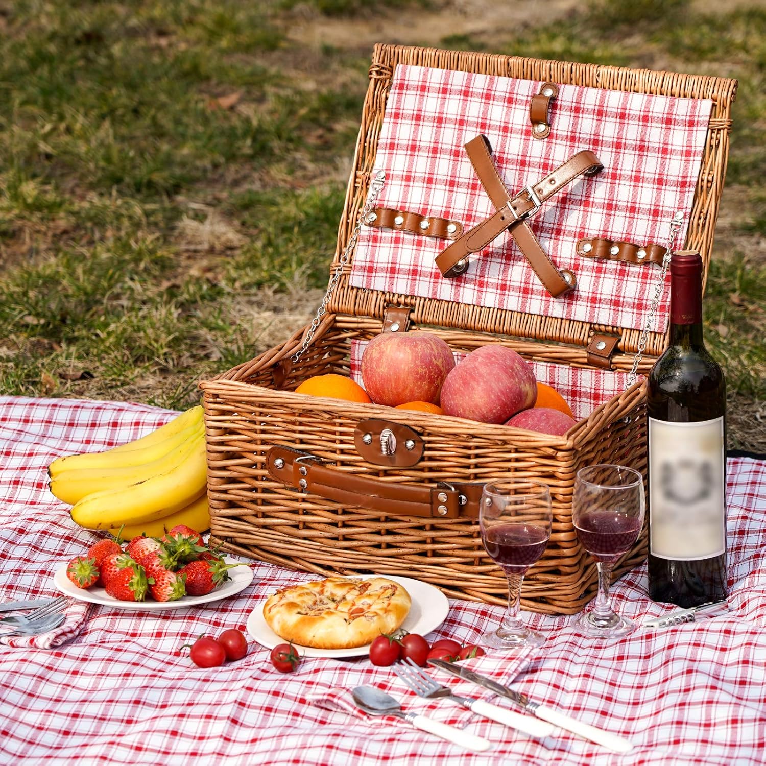 Picnic Basket for 2，Picnic Set Hamper with Waterproof Picnic Blanket, Willow Picnic Service Gift Set for Camping, Outdoor, Valentine Day, Thanks Giving, Birthday, Chiristmas.: Kitchen & Dining