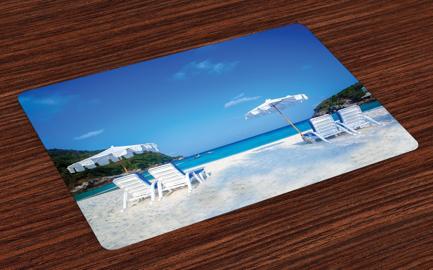 Lunarable Seaside Place Mats Set of 4, Seaside Hills Sandy Beach with Chairs