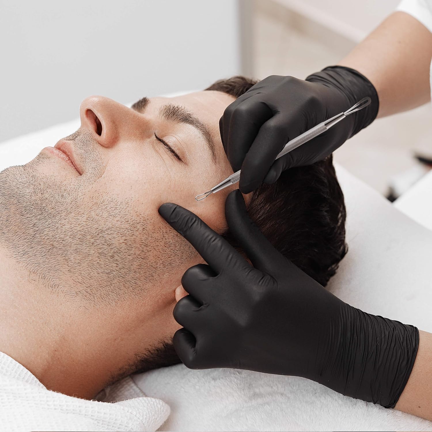 Professional Blackhead and Blemish Remover - Pimple Comedone Removal 2-In-1 Extractor Tool (Round): Beauty