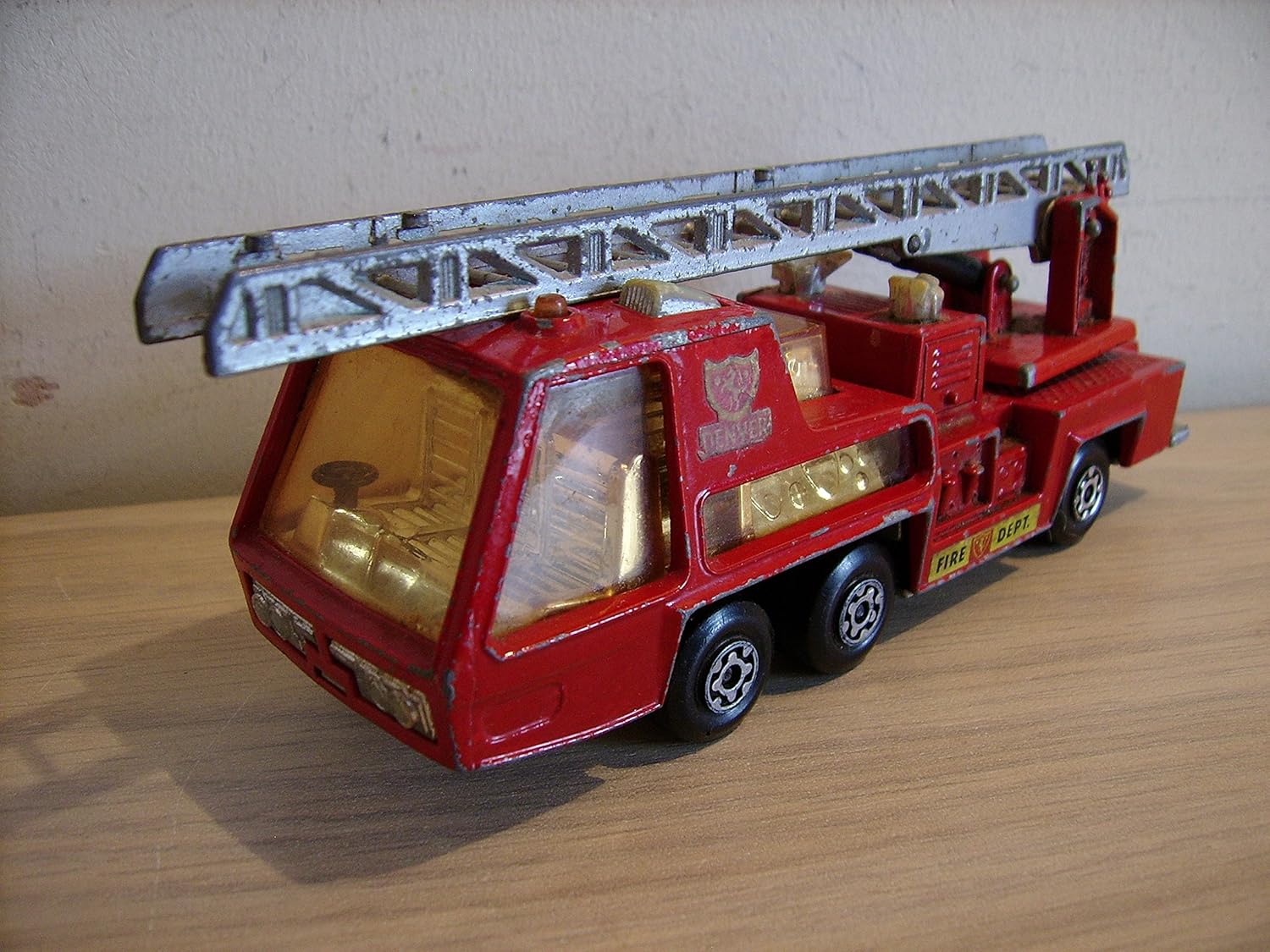 matchbox super kings fire truck