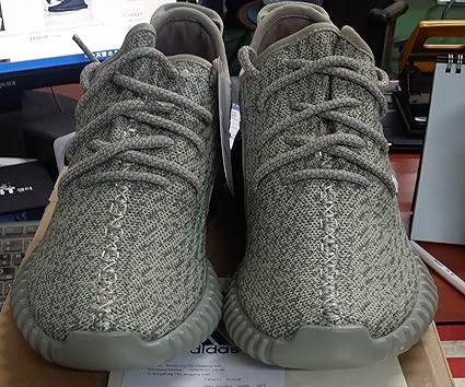 yeezy 350 moon