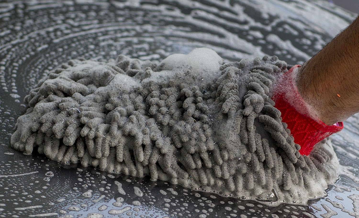 Mothers 968801 Premium Chenille Car Wash Mitt - Scratch & Lint Free: Automotive