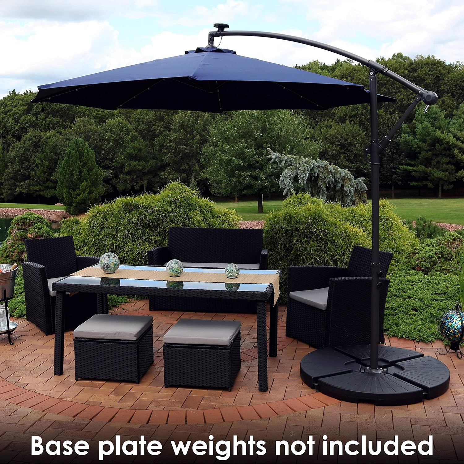 Amazon Com Sunnydaze 10 Foot Offset Cantilever Solar Patio Umbrella With Outdoor Led Lights Crank And Cross Base Navy Blue Garden Outdoor