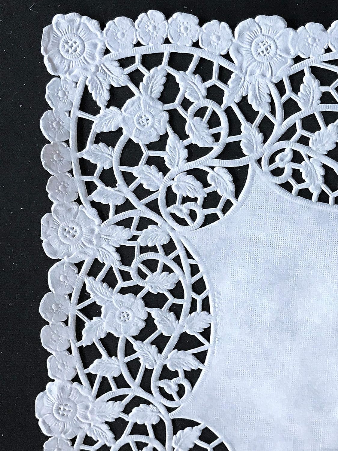40 Tovagliolini Di Carta In Pizzo Bianco – 22 Cm Di Diametro – Perfetti Per Feste, Compleanni E Decorazione Tavola