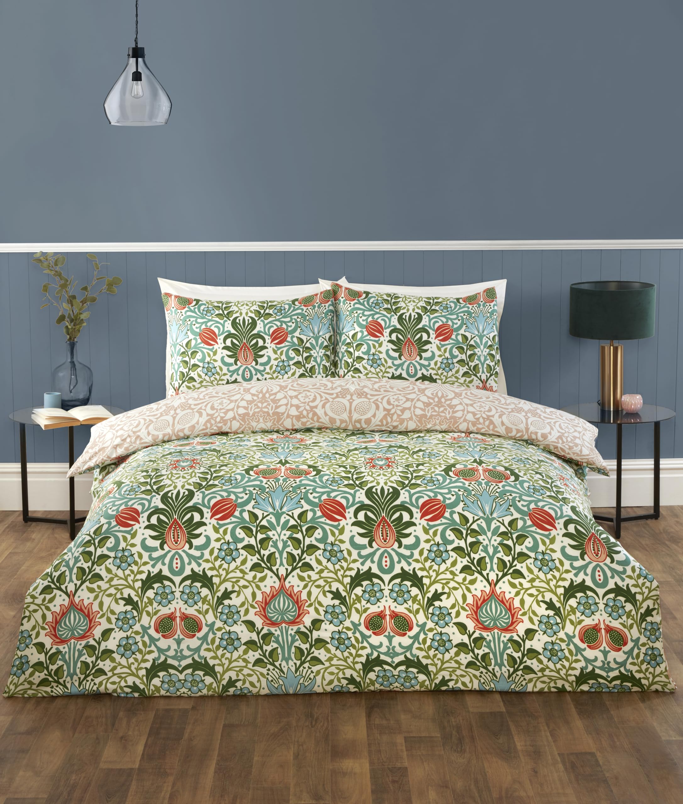 Rapport home Heritage Floral Double Bedding Set | Soft Microfibre Reversible Duvet Cover & Pillowcases for Comfort | Multi-Color