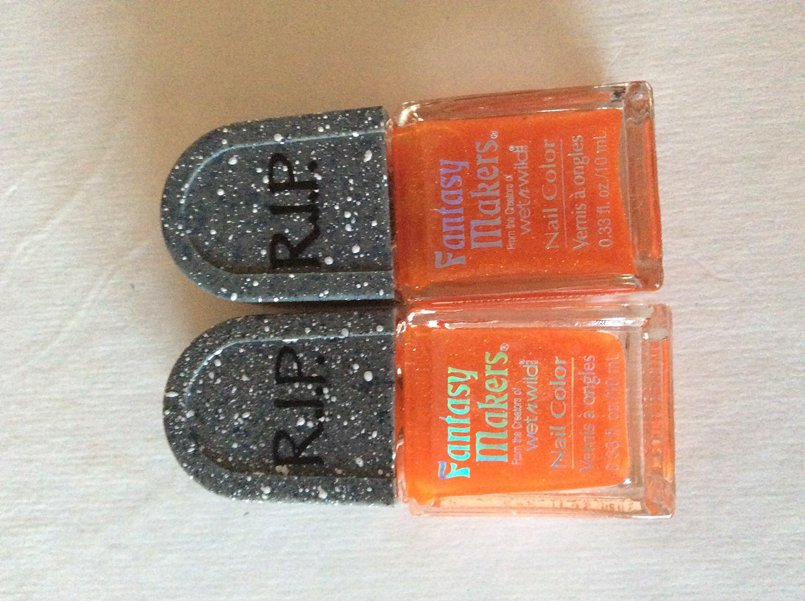 Pack of 2 Wet n Wild fantasy makers Nail Color Creepy Pumpkin