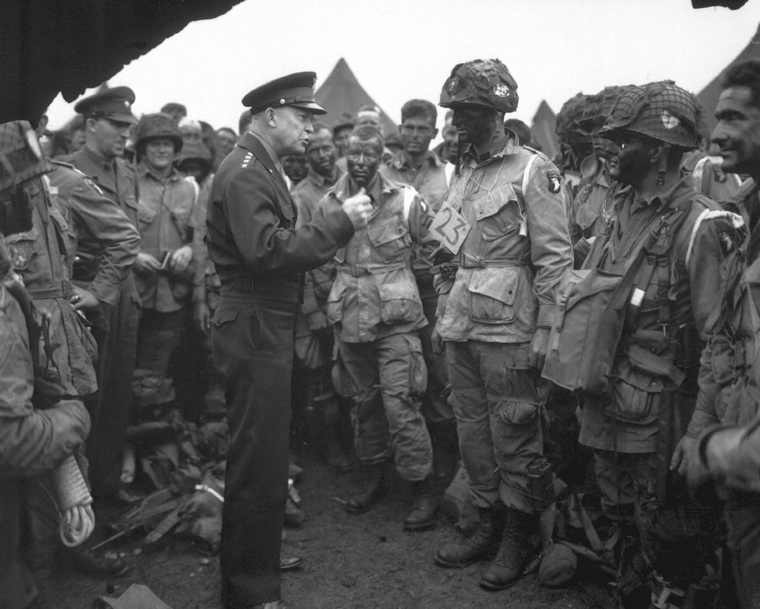 Photographs - Gen. Dwight D. Eisenhower War II D Day Photo U.S. Military American History Photos 8x10