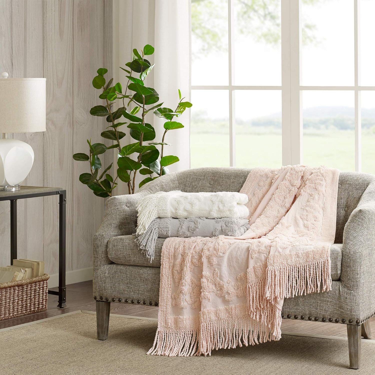 Madison Park Chloe 100% Cotton Tufted Chenille Design With Fringe Tassel Luxury Elegant Chic Throw Blanket For Couch, Bed, 50X60 Inches, Blush: Home & Kitchen