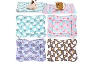 Tuanse 4 Pack Guinea Pig Bed Mat Bedding Rabbit Winter Bed Pad for Indoor Warm Small Animal Mattres Fleece Sleeping Pad for Hedgehogs Bunny Ferrets Hamster(Heart,13 x 10 Inch)