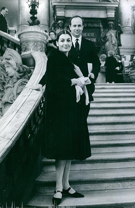 Foto Vintage Di Carla Fracci Posa Con Beppe Menegatti Amazon It Casa E Cucina