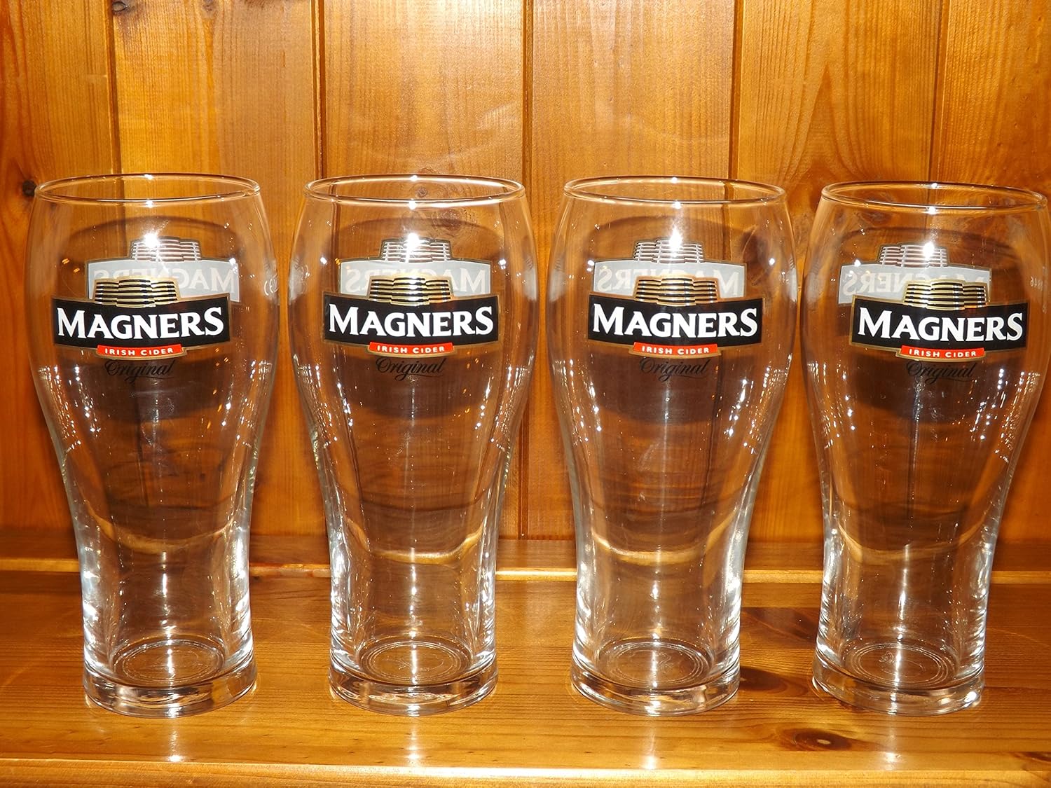 MAGNERS CIDER PINT GLASS x 4 Christmas Stocking Filler Limited Stock