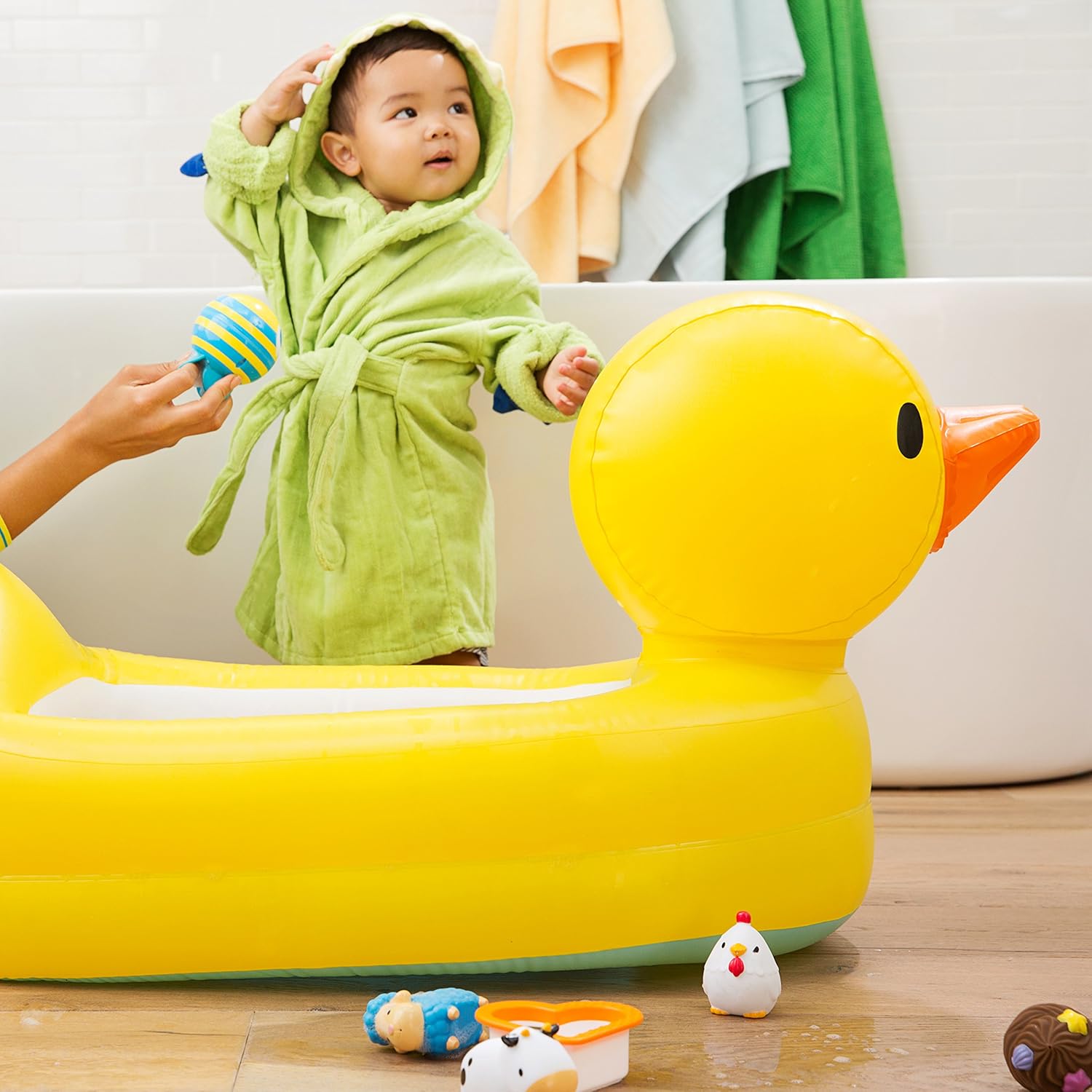 munchkin inflatable duck