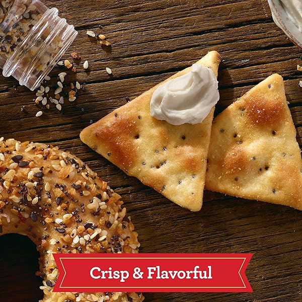 TOWN HOUSE PITA OVEN BAKED CRACKERS, PARTY SNACKS, EVERYTHING FLAVOR, 9.5OZ BOX (1 BOX)