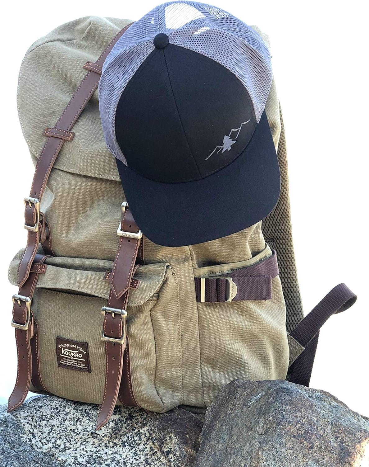 LINDO Trucker Hat - Great Outdoors Collection (Black/Graphite): Clothing