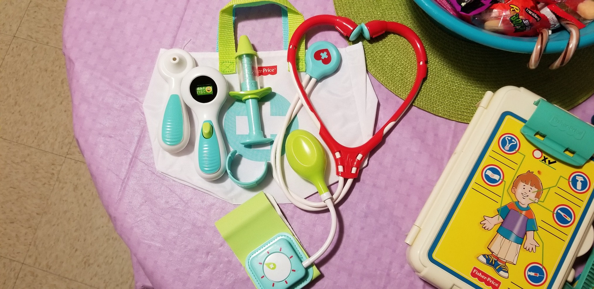 Fisher-Price Preschool Pretend Play Medical Kit 7-Piece Doctor Bag Dress Up Toys For Kids Ages 3 Yearsmedical Kit 7726327 4119698