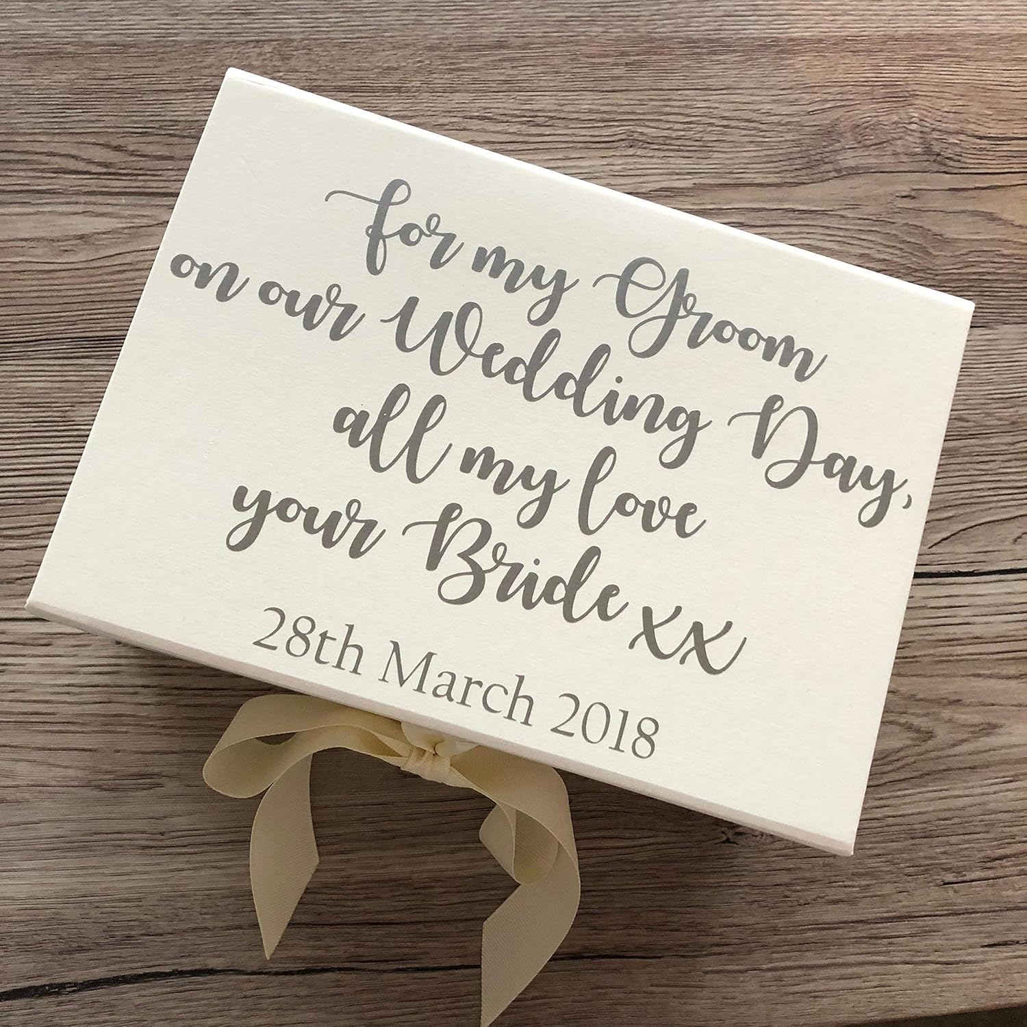 gift box for husband on wedding day