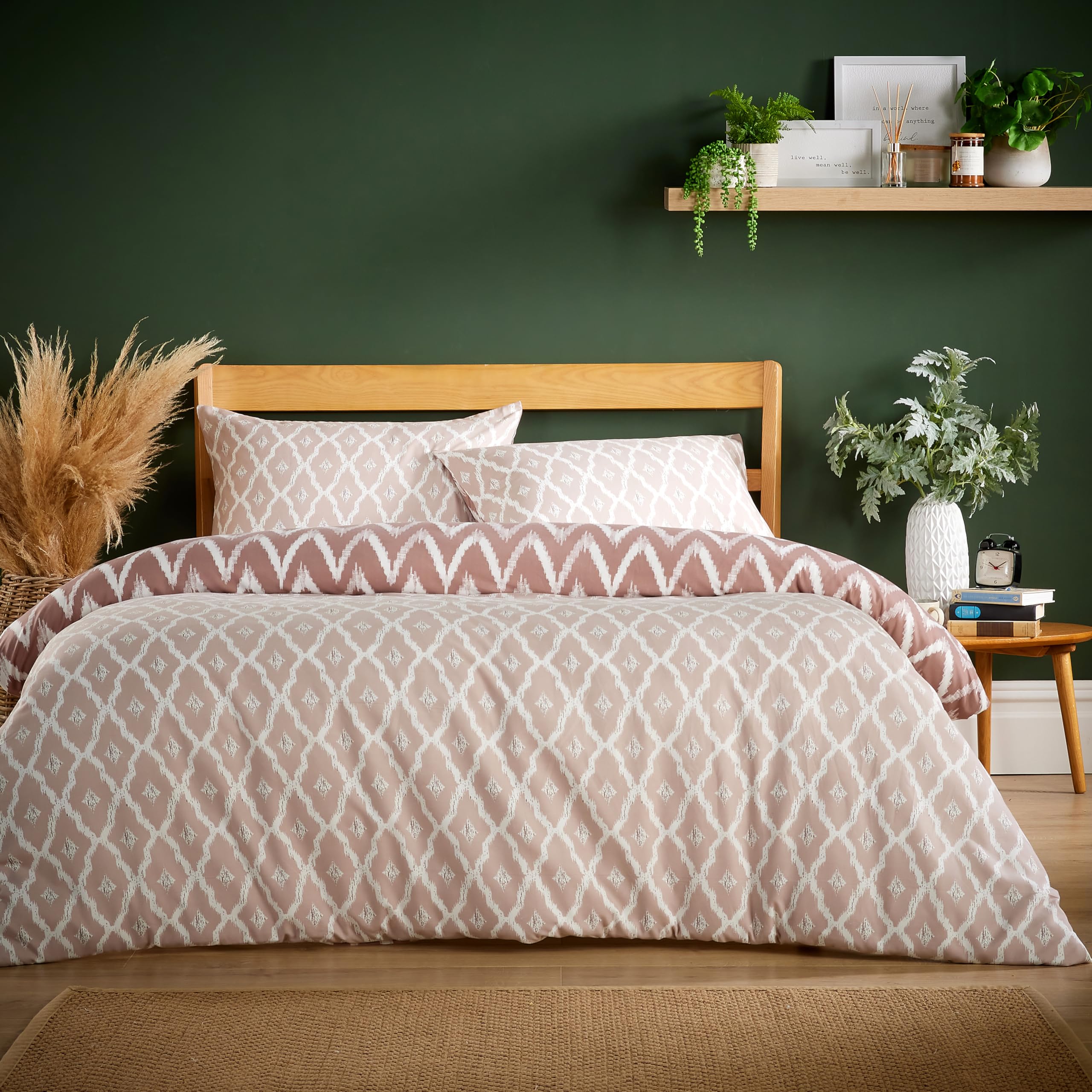 Olivia Rocco Super Soft Flannel Duvet Cover Set Quilt Bedding Covers with Pillowcases Luxurious Colourful Checked Printed Design Reversible Pattern for Comfort Sleep, Madeira Natural Double