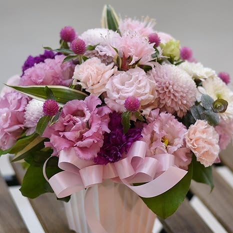 Amazon Hanalaboシーズンズ ピンポンマムでお洒落なアレンジメント 今一番お薦めお洒落なマム パープルピンク系 お祝 記念日 お誕生日 結婚記念日 開店記念 フラワーアレンジメント オンライン通販