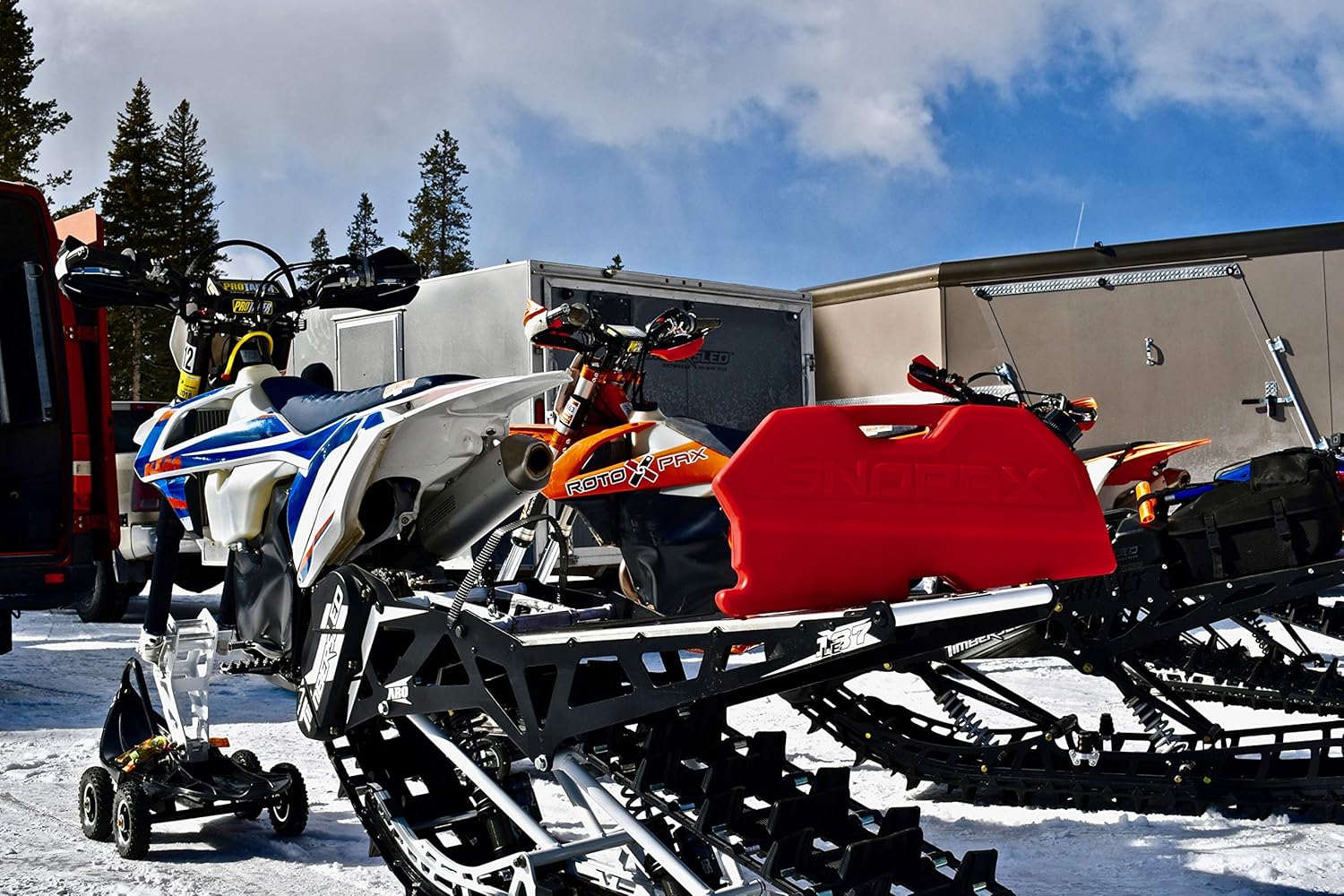 SnopaX Gas Fuel Container by RotopaX for Polaris Timbersled ARO