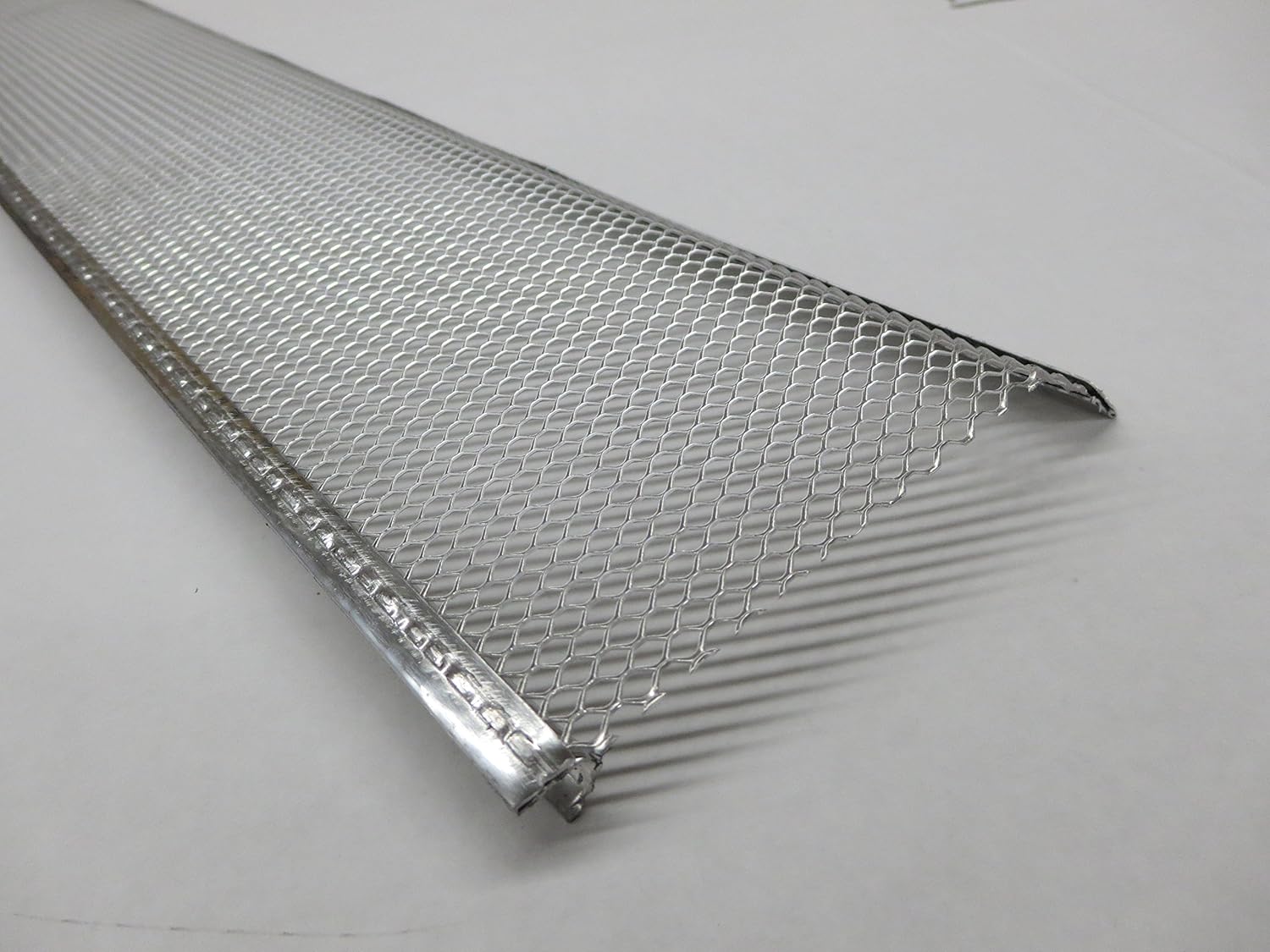 Aluminum Speed Screen Leaf Guard for Gutters (6 INCH, MILL FINISHCASE