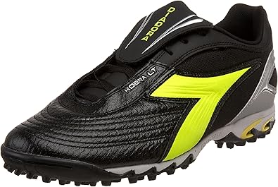 diadora soccer shoes
