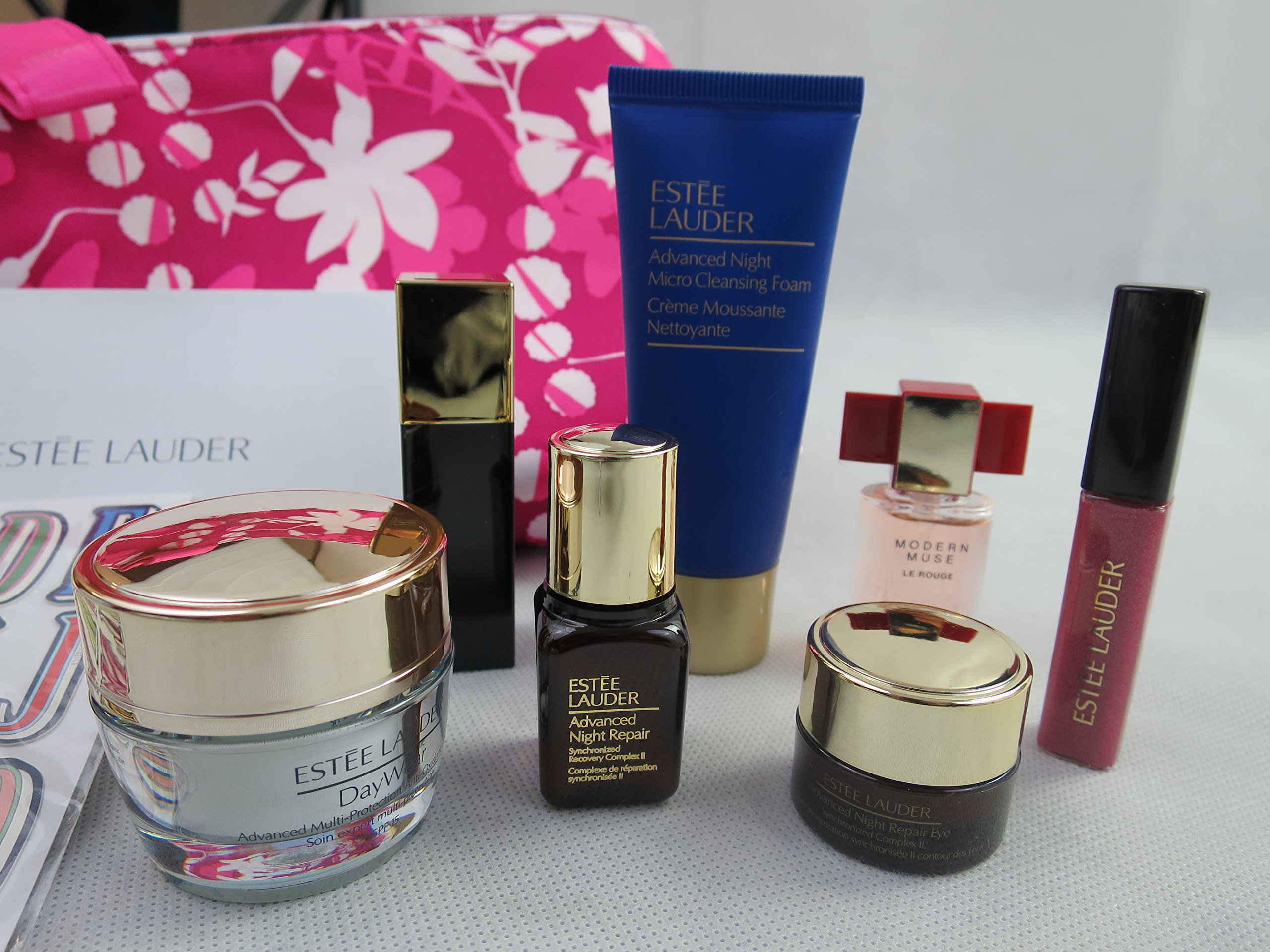 advanced night repair cleansing foam