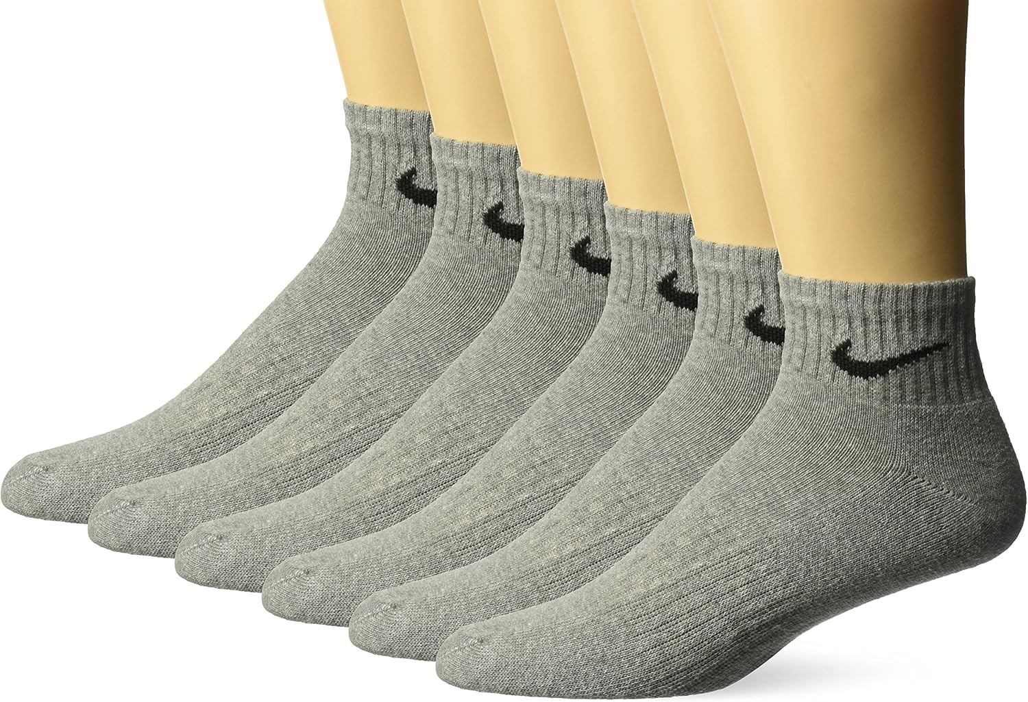NIKE Performance Cushion Quarter Socks with Bag (6 Pairs): Clothing