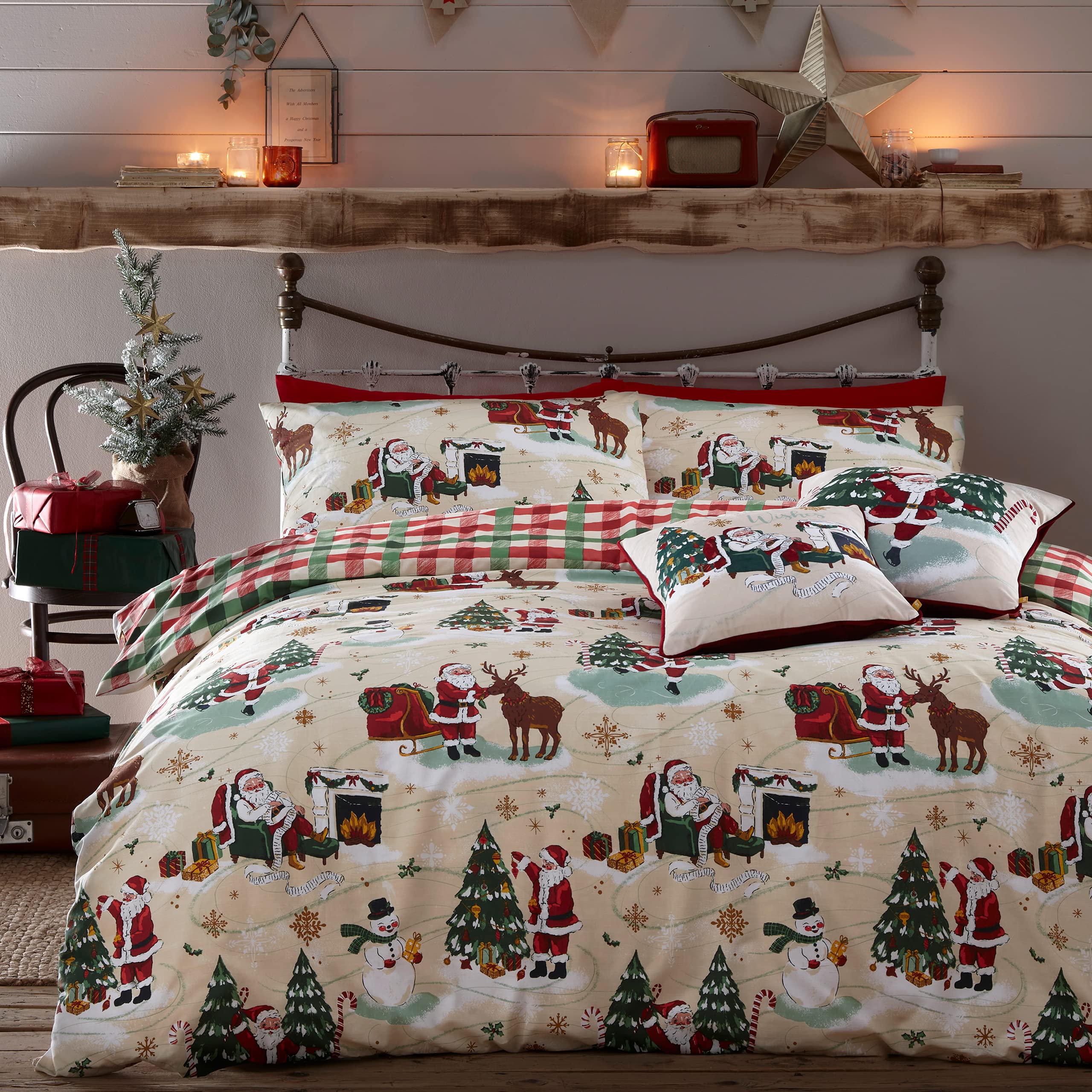 furn Jolly Santa Christmas Duvet Cover Set - Festive Bedding Holiday Décor (Cream/Red - Double) — image 1