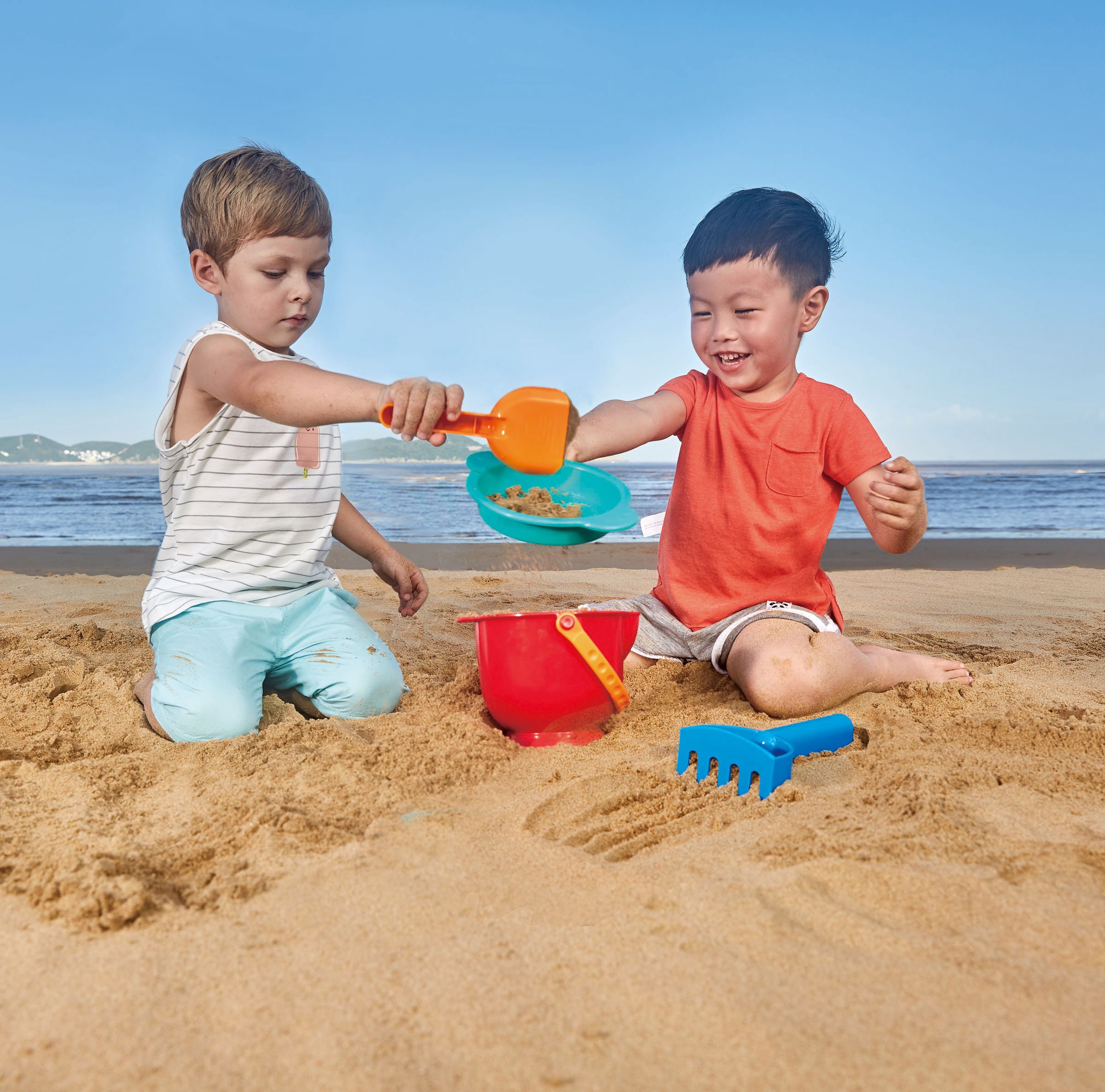 Hape Beach Basics Sand Toy Set Including Bucket Sifter, Rake, and Shovel Toys, 6943478022089 eBay
