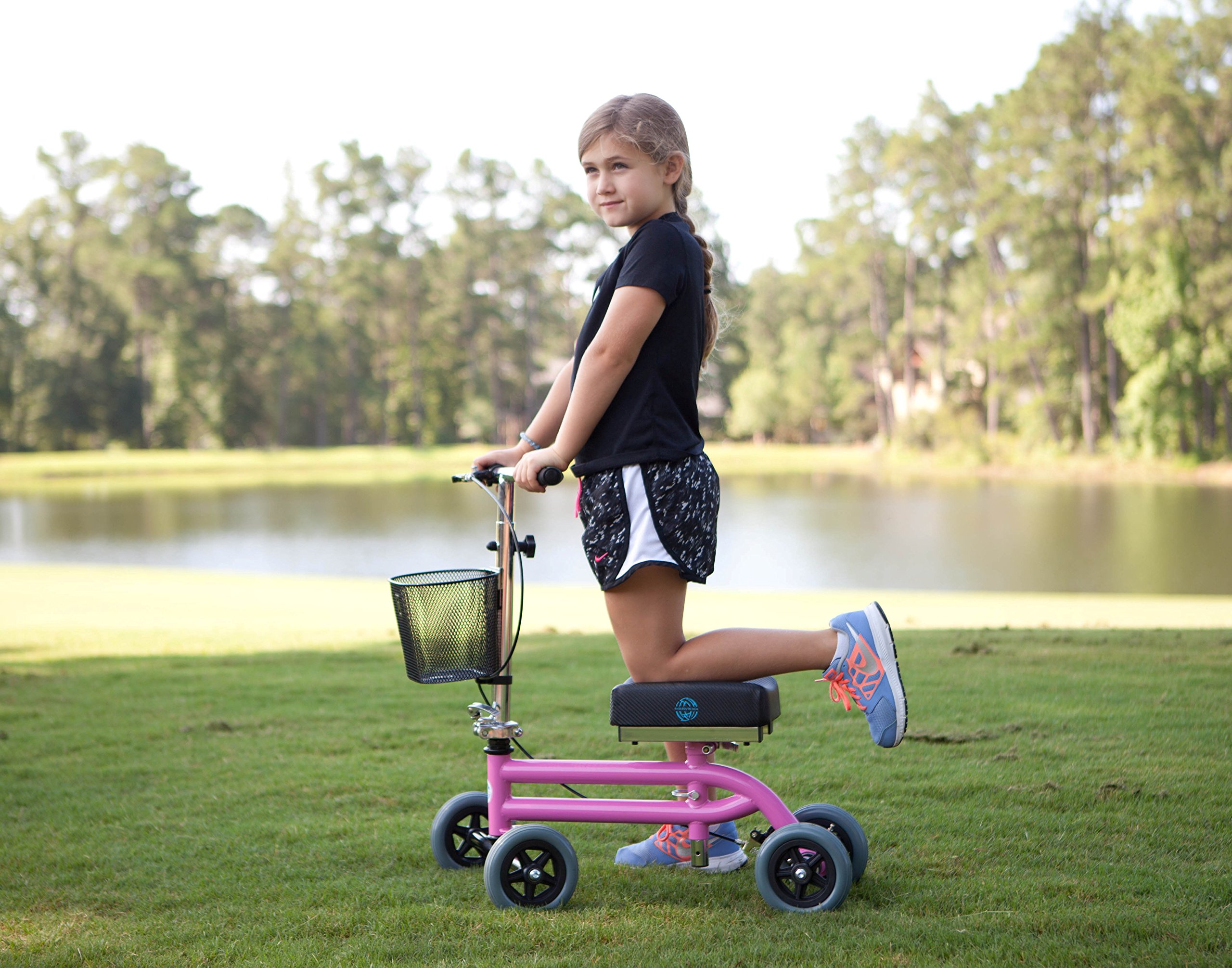 KneeRover Kids and Small Adult Knee Walker Child Knee Scooter Pediatric Crutches 14567759165 eBay