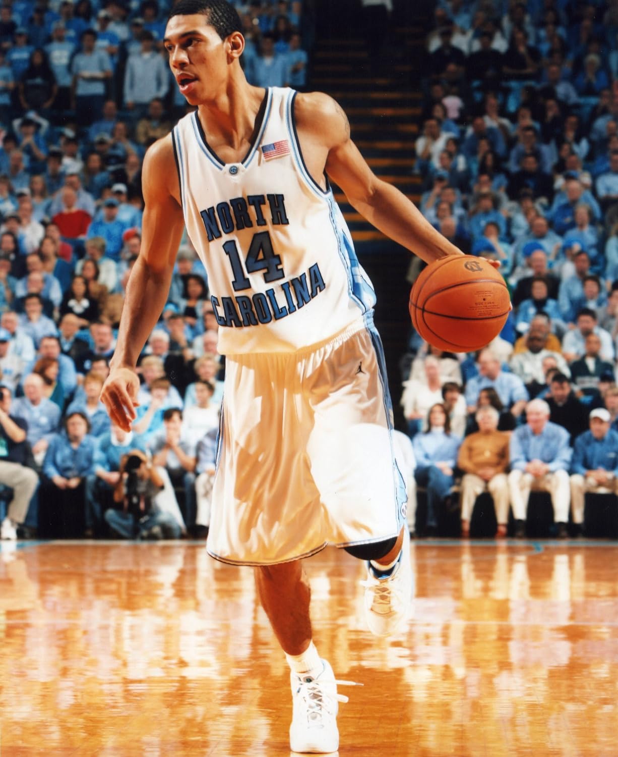 Amazon Com Danny Green Unc Tarheels 8x10 Sports Action Photo H Sports Fan Photographs Clothing