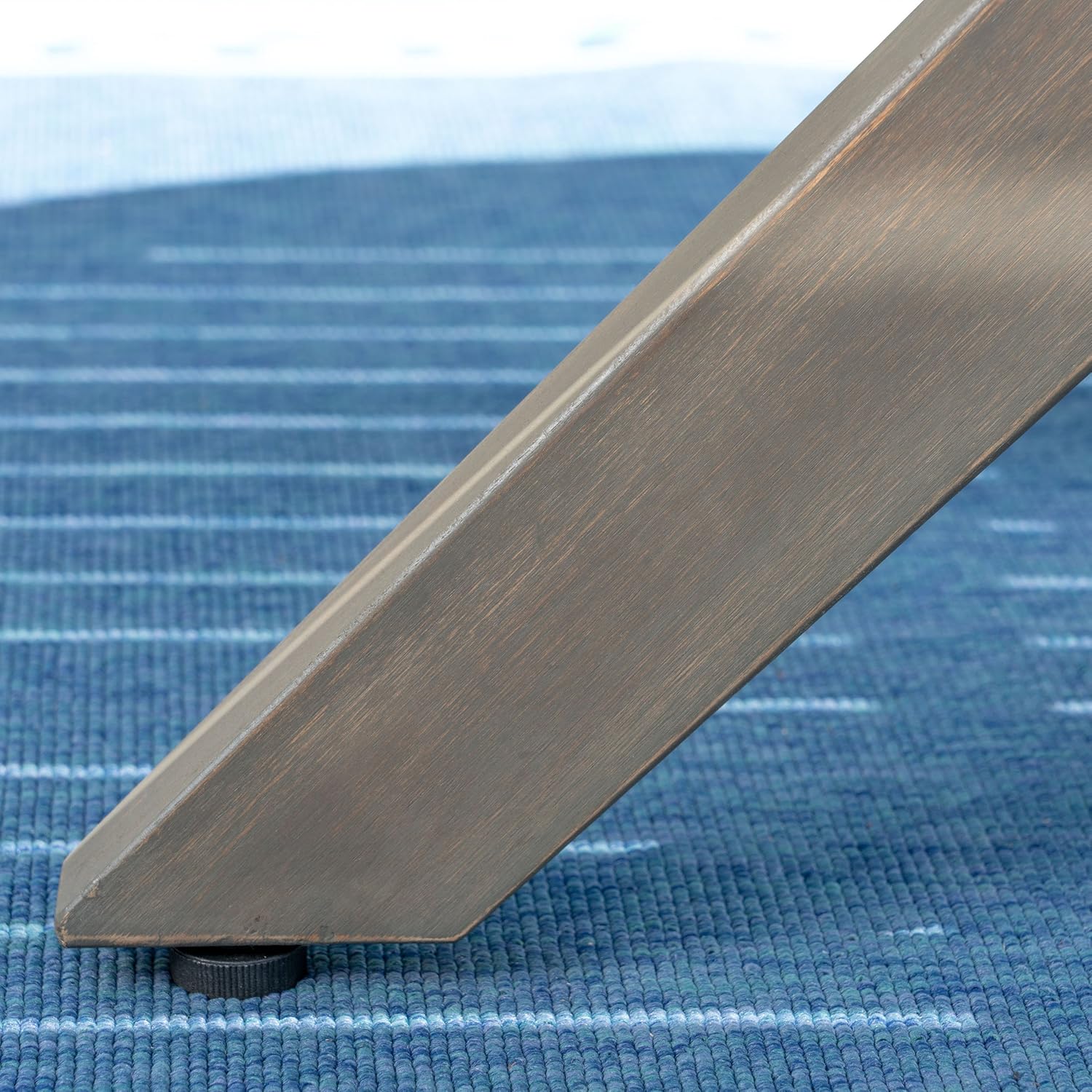 Christopher Knight Home 305060 Stanford Outdoor Round Acacia Wood Dining Table with X Base, Gray Finish : Garden & Outdoor