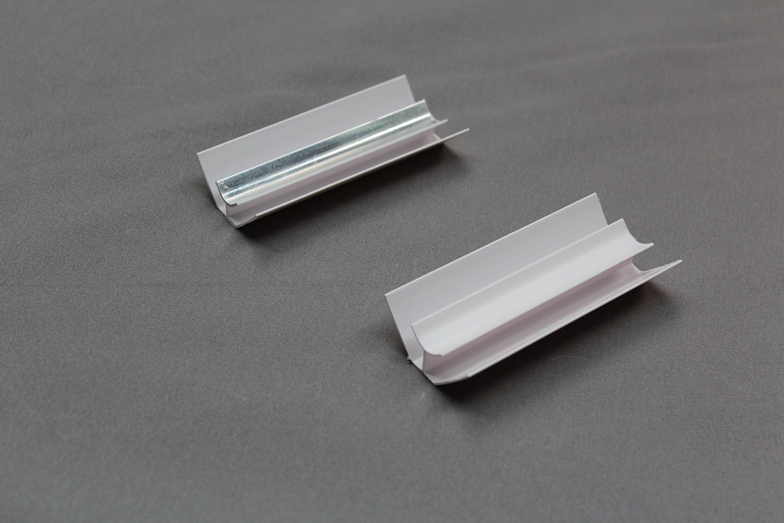 The Cladding Store White Internal Corner Trim 2.6m for PVC Cladding Shower Panels in Kitchen Bathroom Ceiling or Wet Wall 5mm (White)