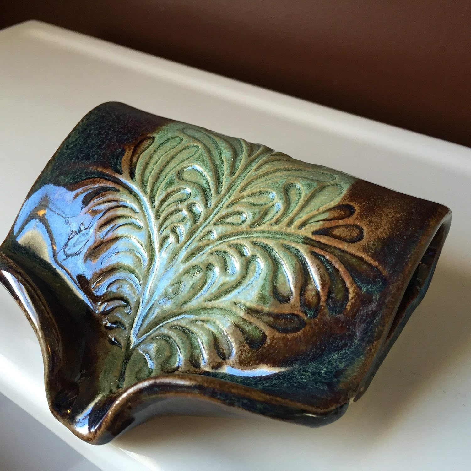 Ceramic Self Draining Soap Dish in Amazon Green FREE