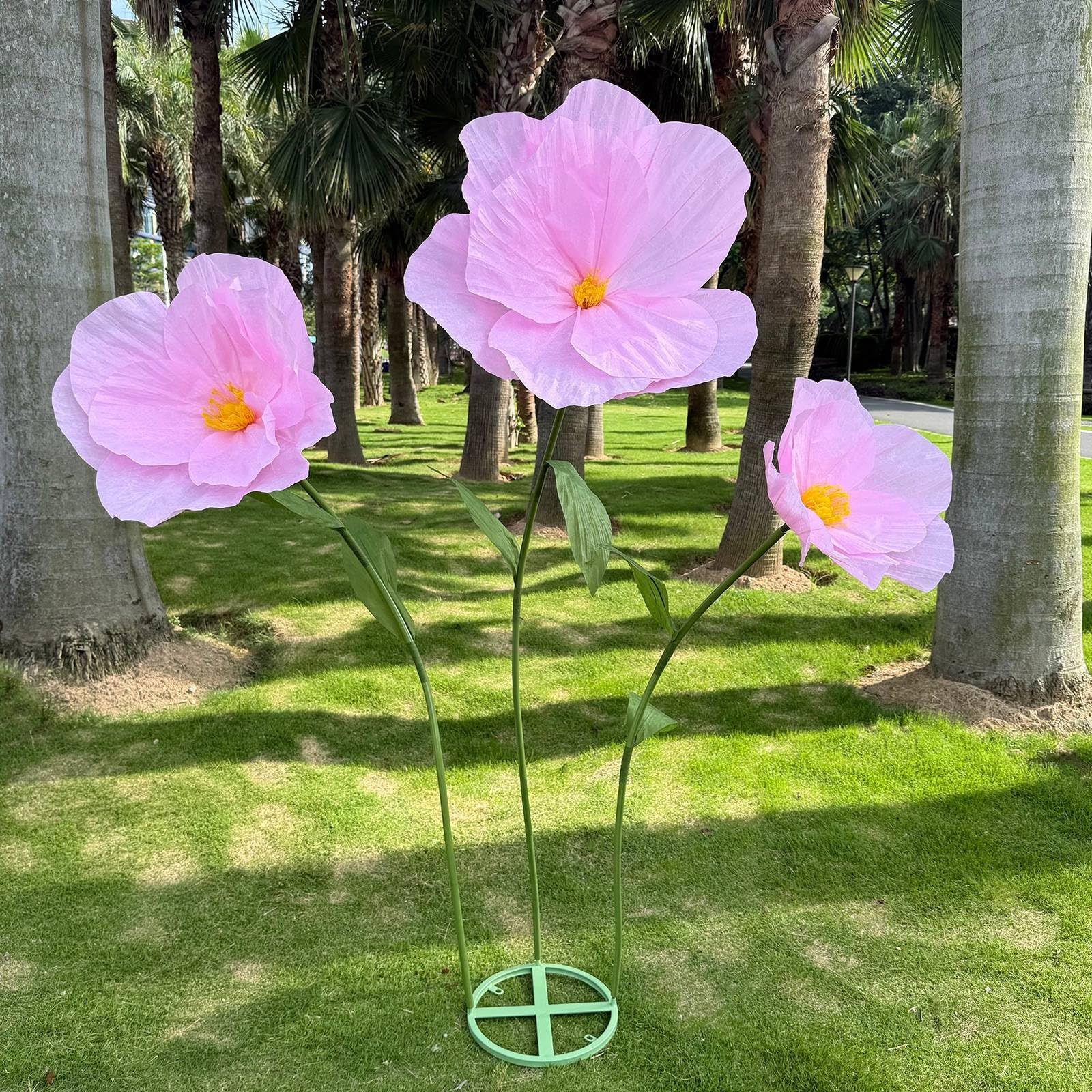 Photo 1 of 5.9 Ft Large Paper Artificial Flowers,Giant Flowers for Decoration,Standing Huge Handcrafted Poppy Flowers for Garden,Hotel,Office,Photography Props,Wedding,Art Gallery,Shop Window Display(Pink)