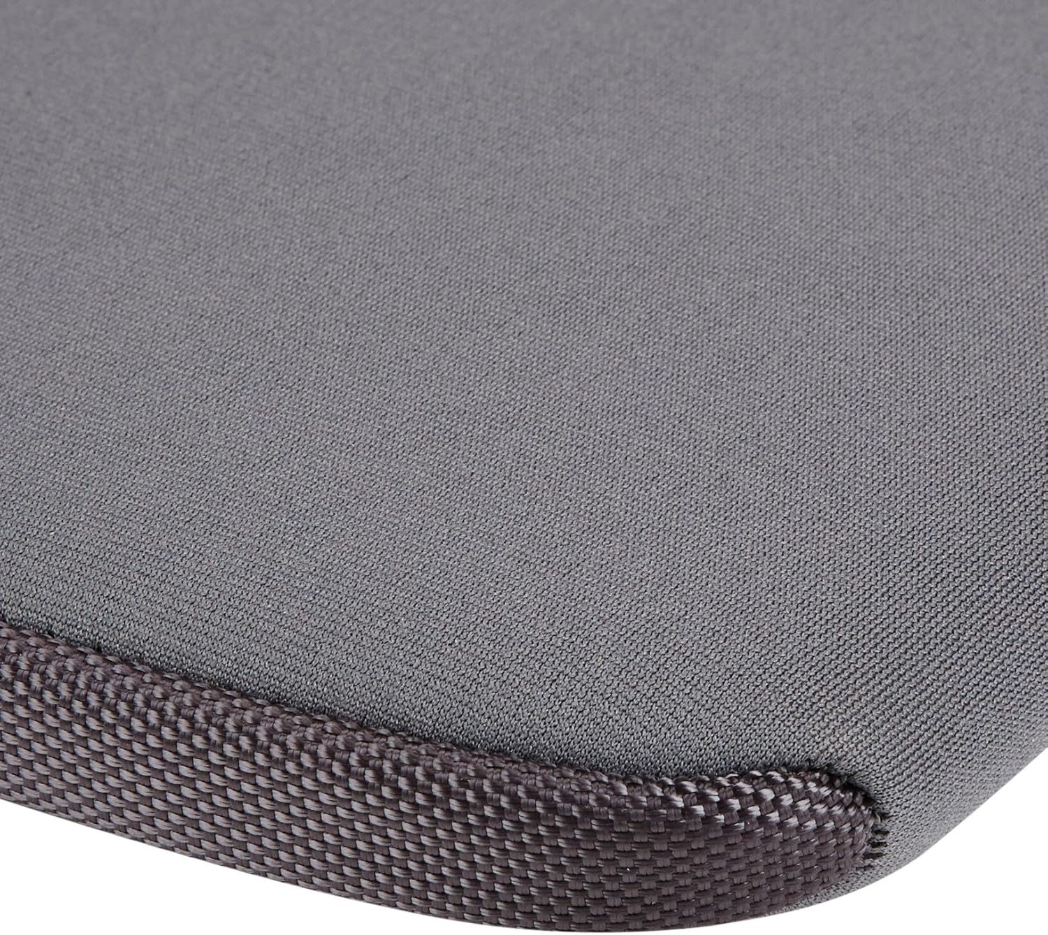 Amazon Basics 13.3 inch Laptop Sleeve Case - Grey - Image 4