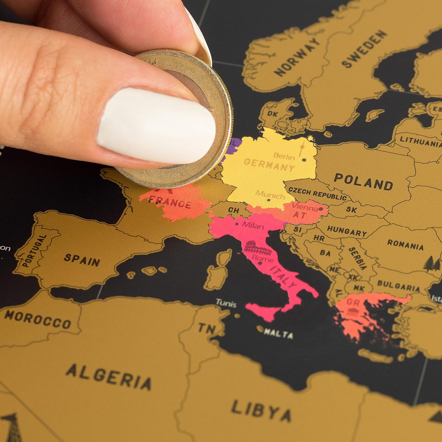 Envami Scratch Off World Map, Premium Metallic Gold, Gift for Travellers, Made in Germany - Image 3