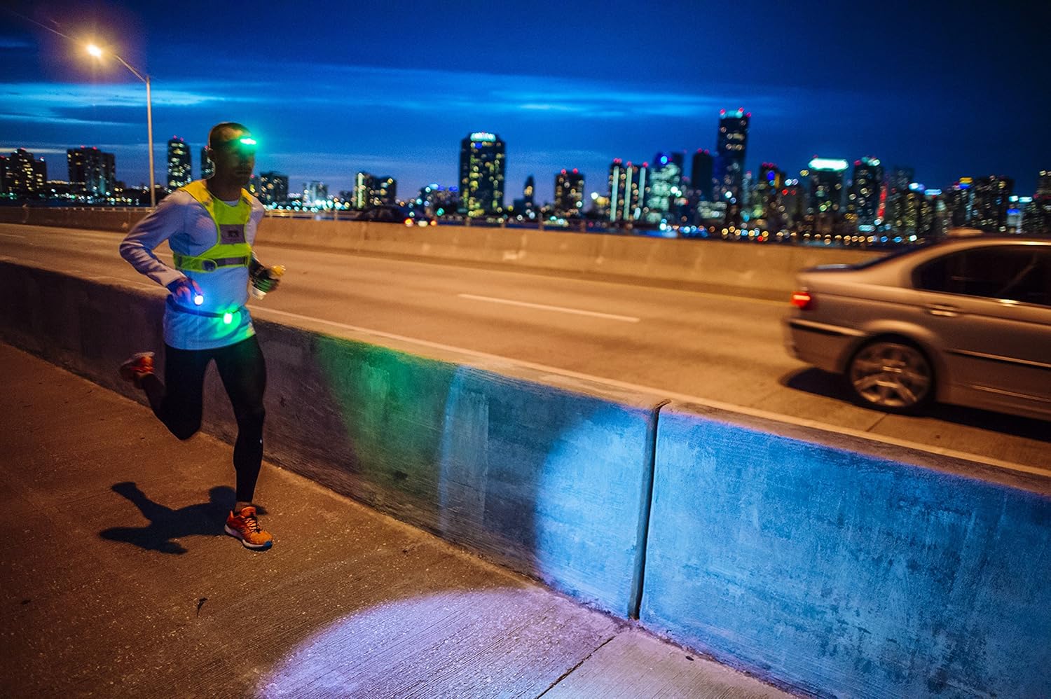 Nathan Streak Reflective Vest Reflective Gear Sports & Outdoors kmotors