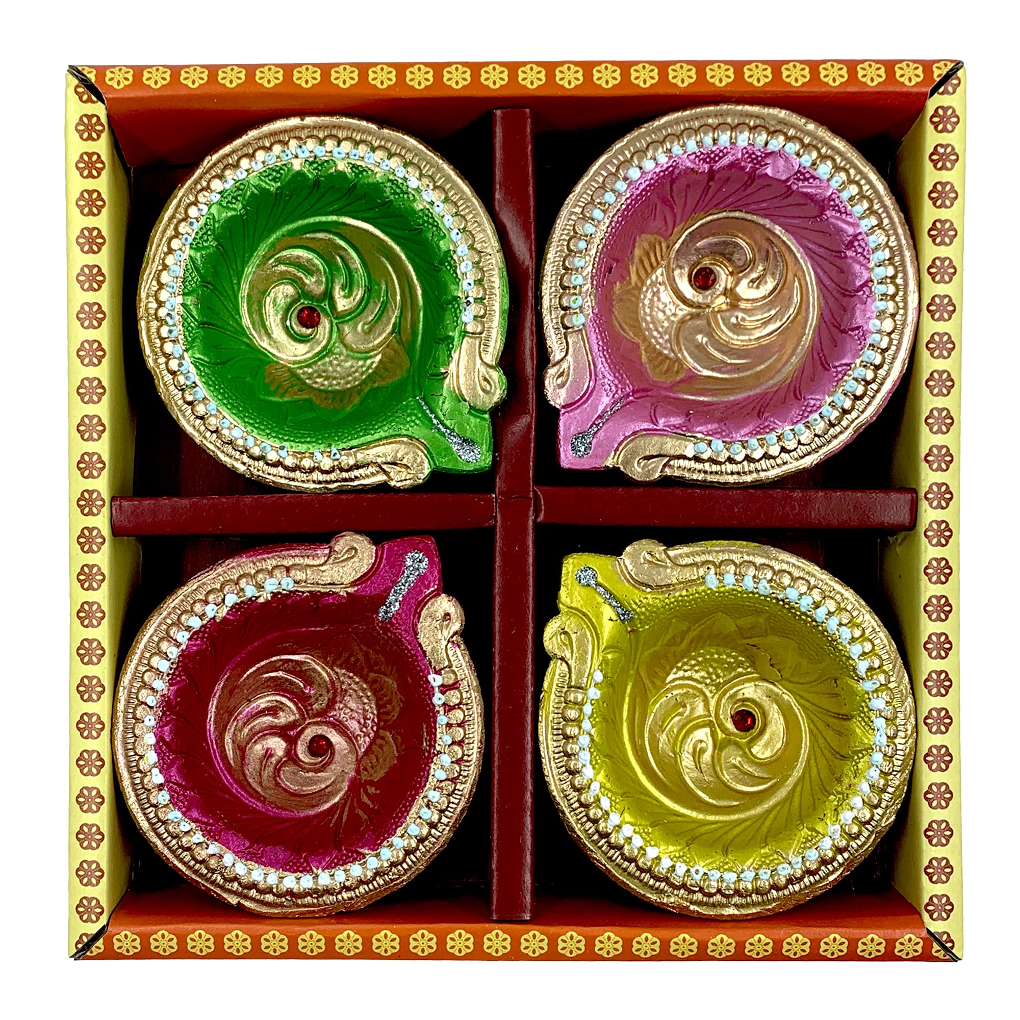 KSJONE 4 Pcs Clay Diya with Cotton Wicks Batti Traditional Terracotta Natural Earthen Oil Lamp Deepak Welcome Dia Handmade Earthen Diyas for Lighting Decoration