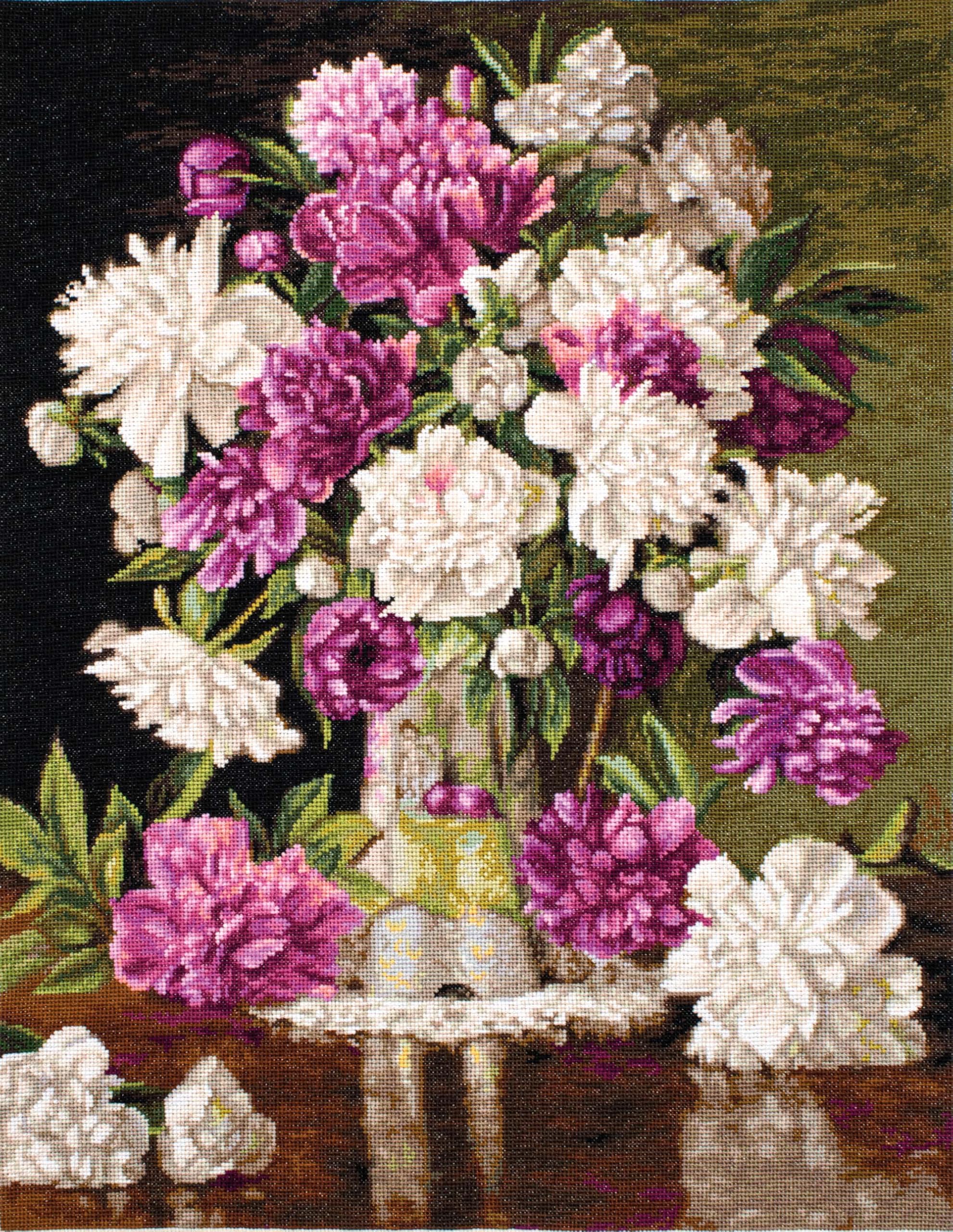 Tapestry Kit Luca-S - Red and White Peonies G608