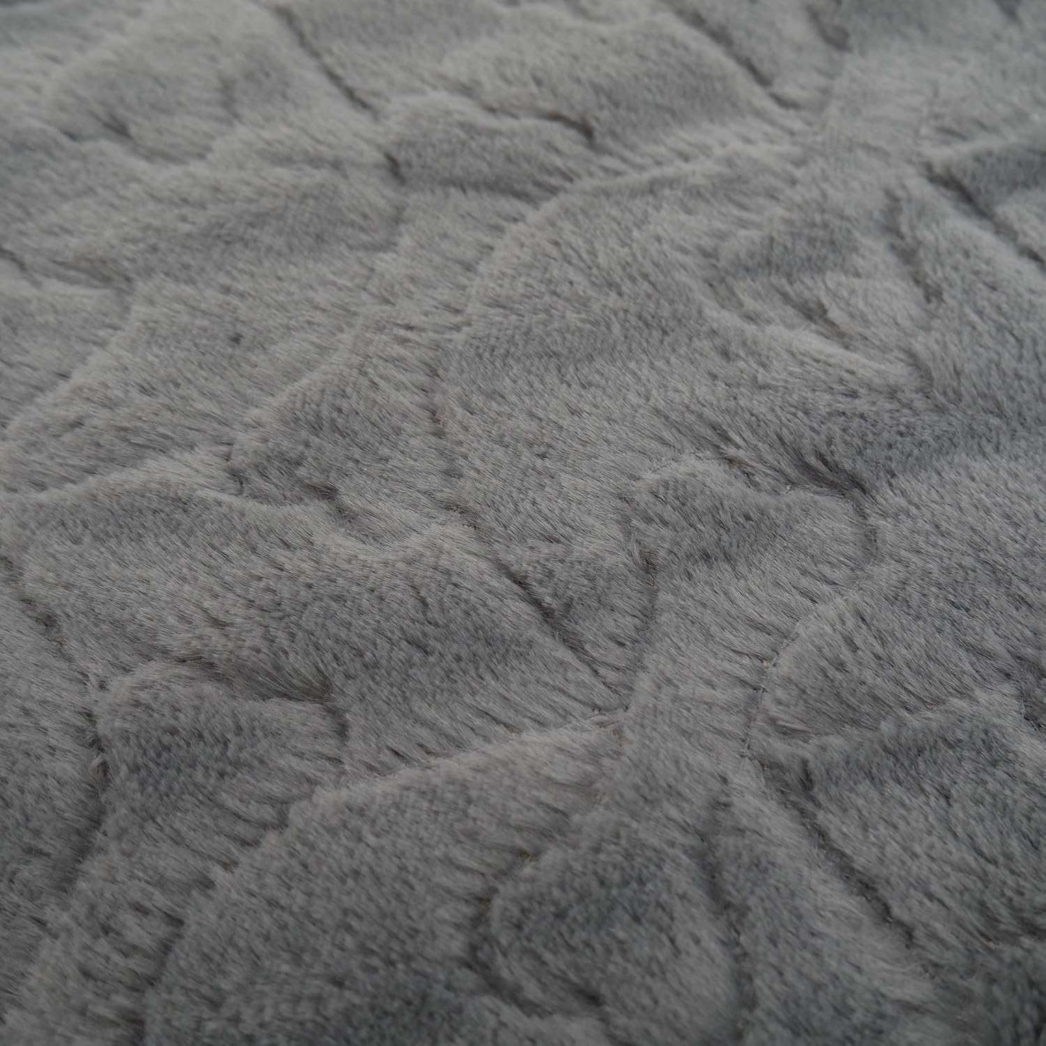 Rosewood Orthopaedic Bone Grey Plush Dog Mattress, Small, 22” x 15”, 39 x 57 x 6 cm (L x W x H) - Image 3
