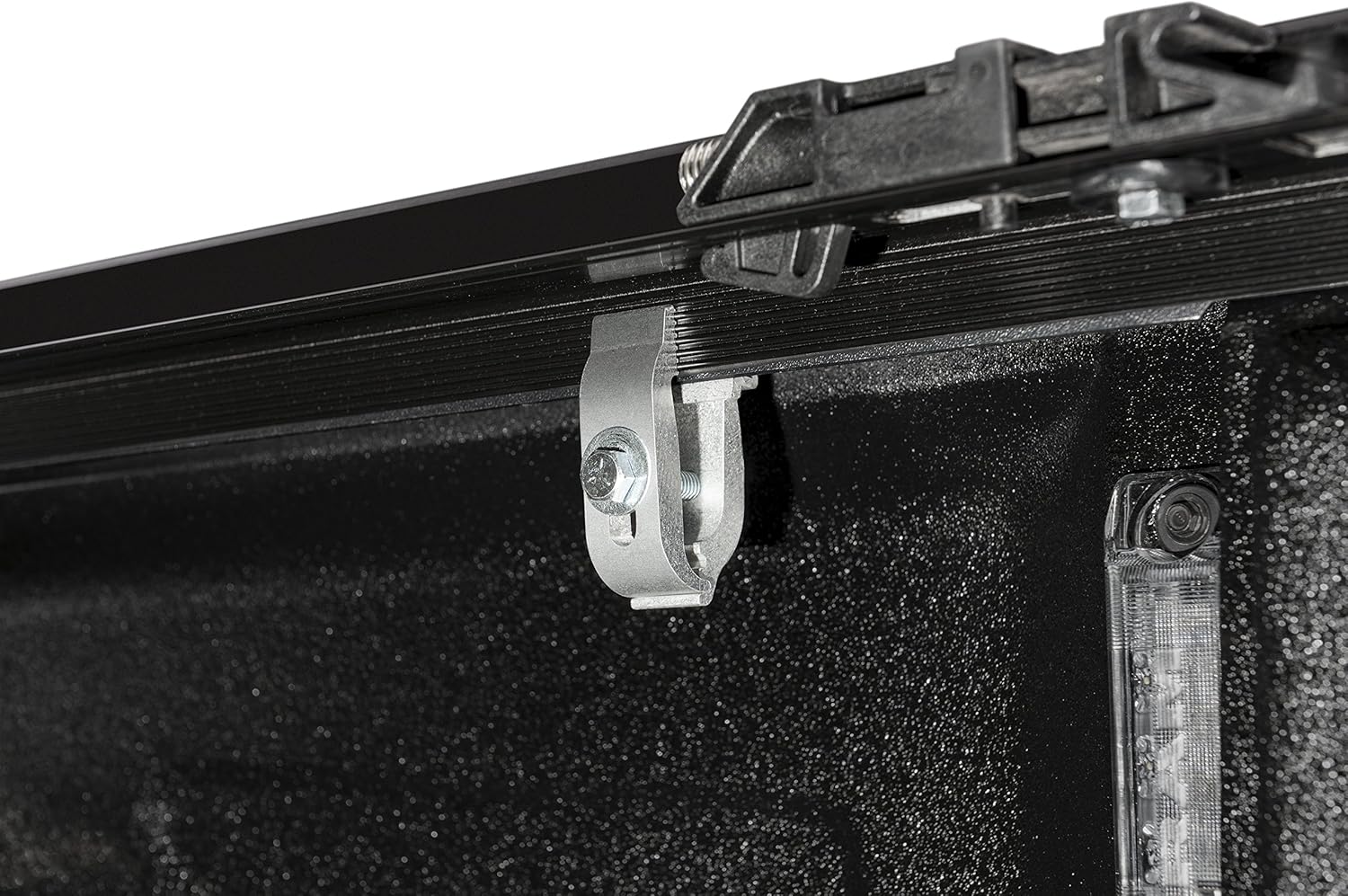 Amazon Com Truxedo Deuce Hybrid Truck Bed Tonneau Cover 772201 Fits 14 18 2019 Limited Legacy Gmc Sierra Chevrolet Silverado 1500 2500hd 3500hd 8 Bed Black Automotive