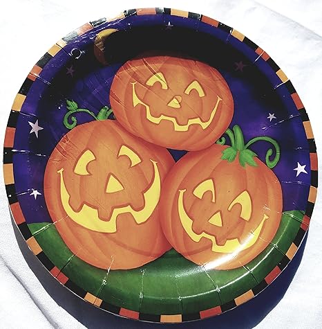 Amazon.com: Pumpkins 7" Paper Plates (8 Count): Kitchen & Dining