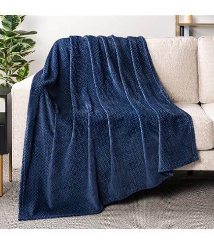 Amazon.com: PAVILIA Super Soft Fleece Throw Blanket Navy Blue