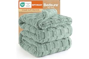 Bedsure GentleSoft King Size Blanket for Bed - Super Soft Cozy Blankets for Women Men Girls, Large Fuzzy Fleece Throw for Bedroom Decor, Sage Green,108x90 Inches